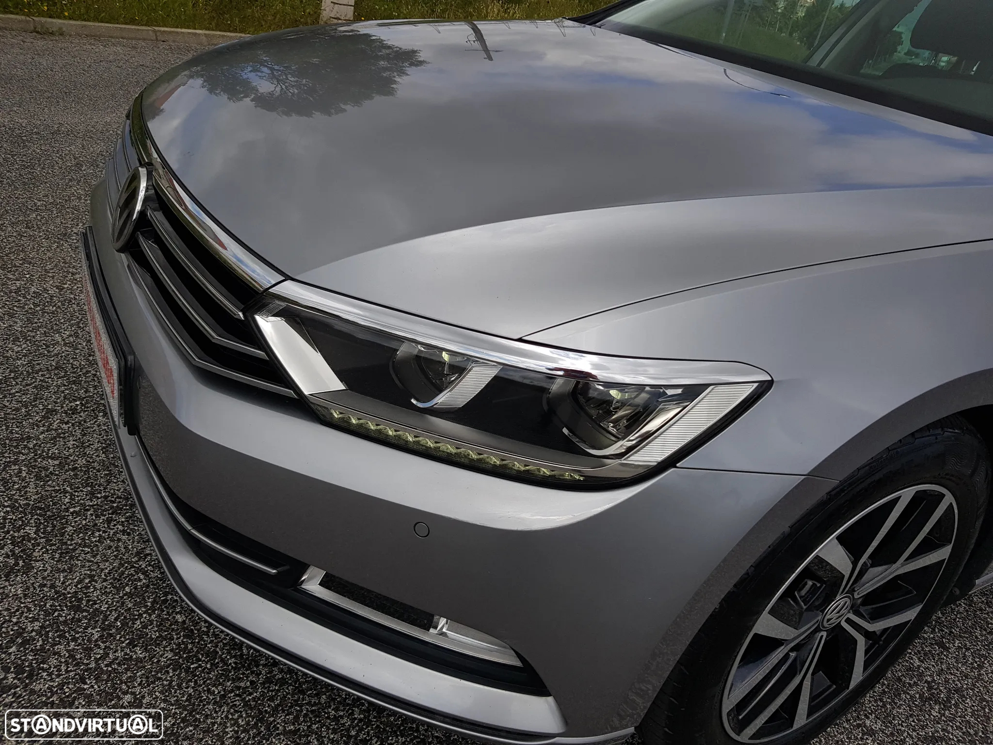 VW Passat Variant 1.6 TDI Highline DSG - 58