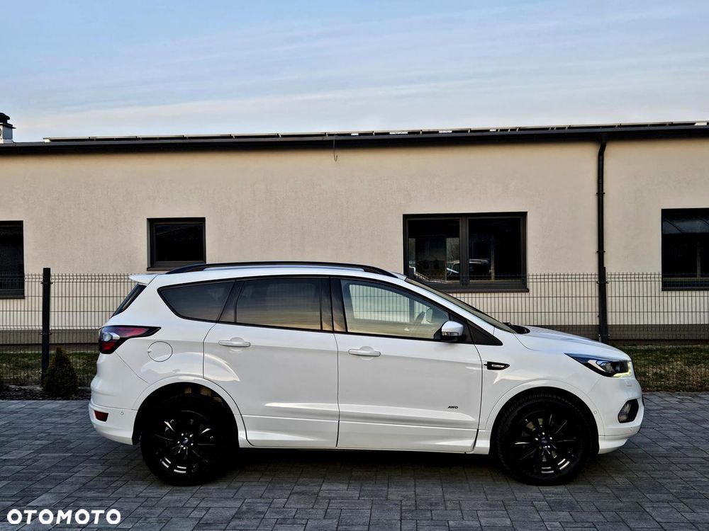Ford Kuga 2.0 TDCi 4x4 ST-Line - 12