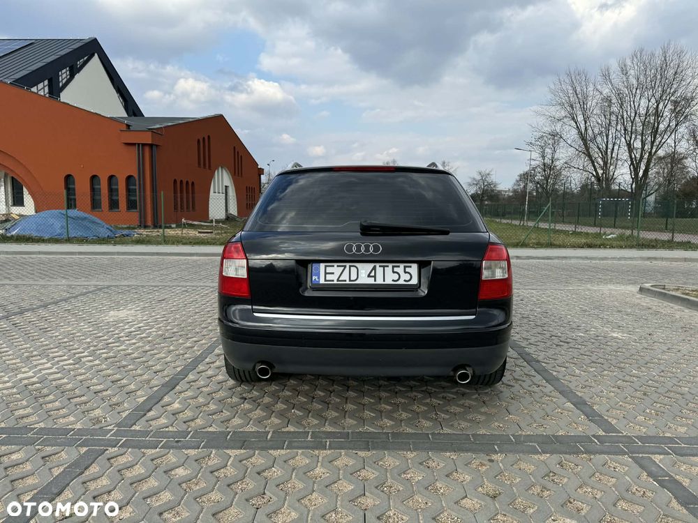 Audi A4 Avant - 3
