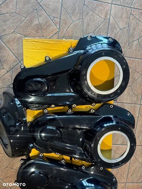 Pokrywa sprzęgła Harley Touring M8 17+ - 6
