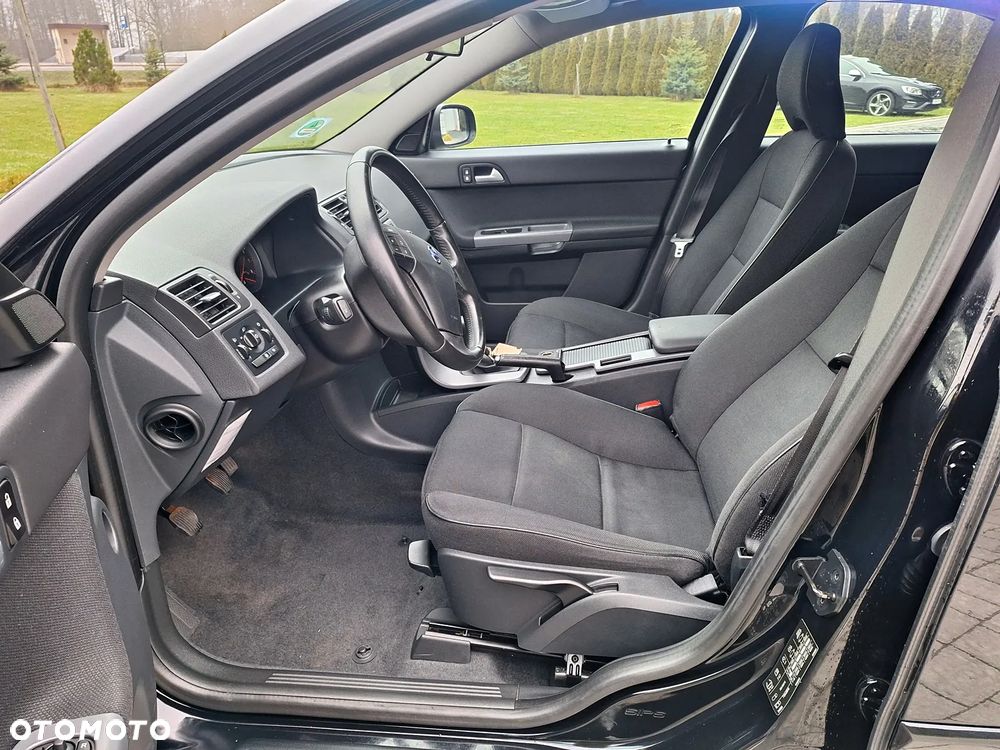 Volvo S40 1.8 Kinetic - 19