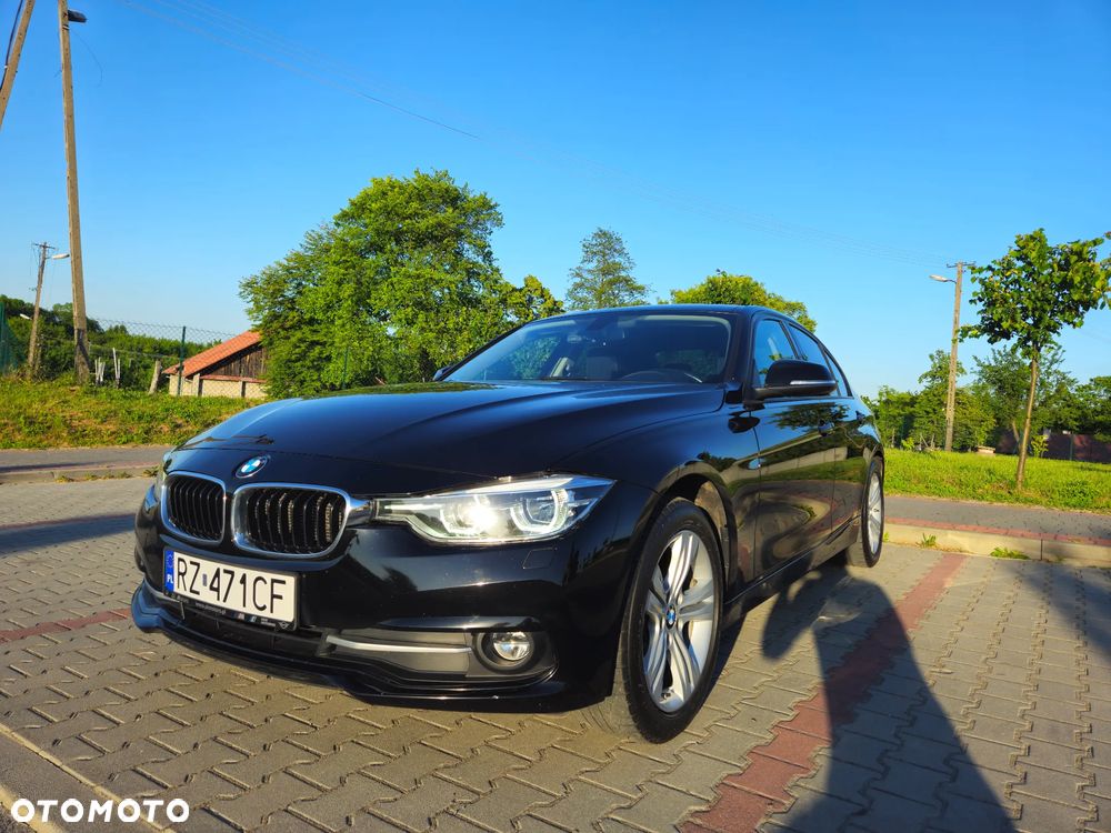 BMW Seria 3 318d Sport Line - 3