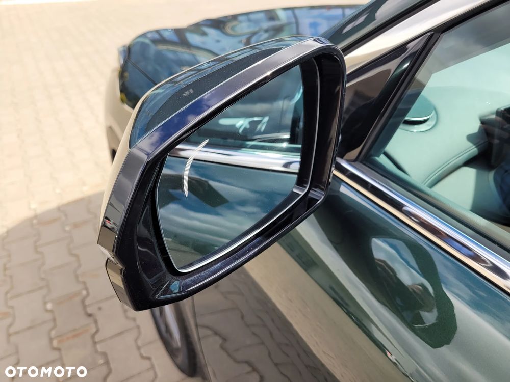 Geely Starray EM-i 1.5 PHEV Pro - 33