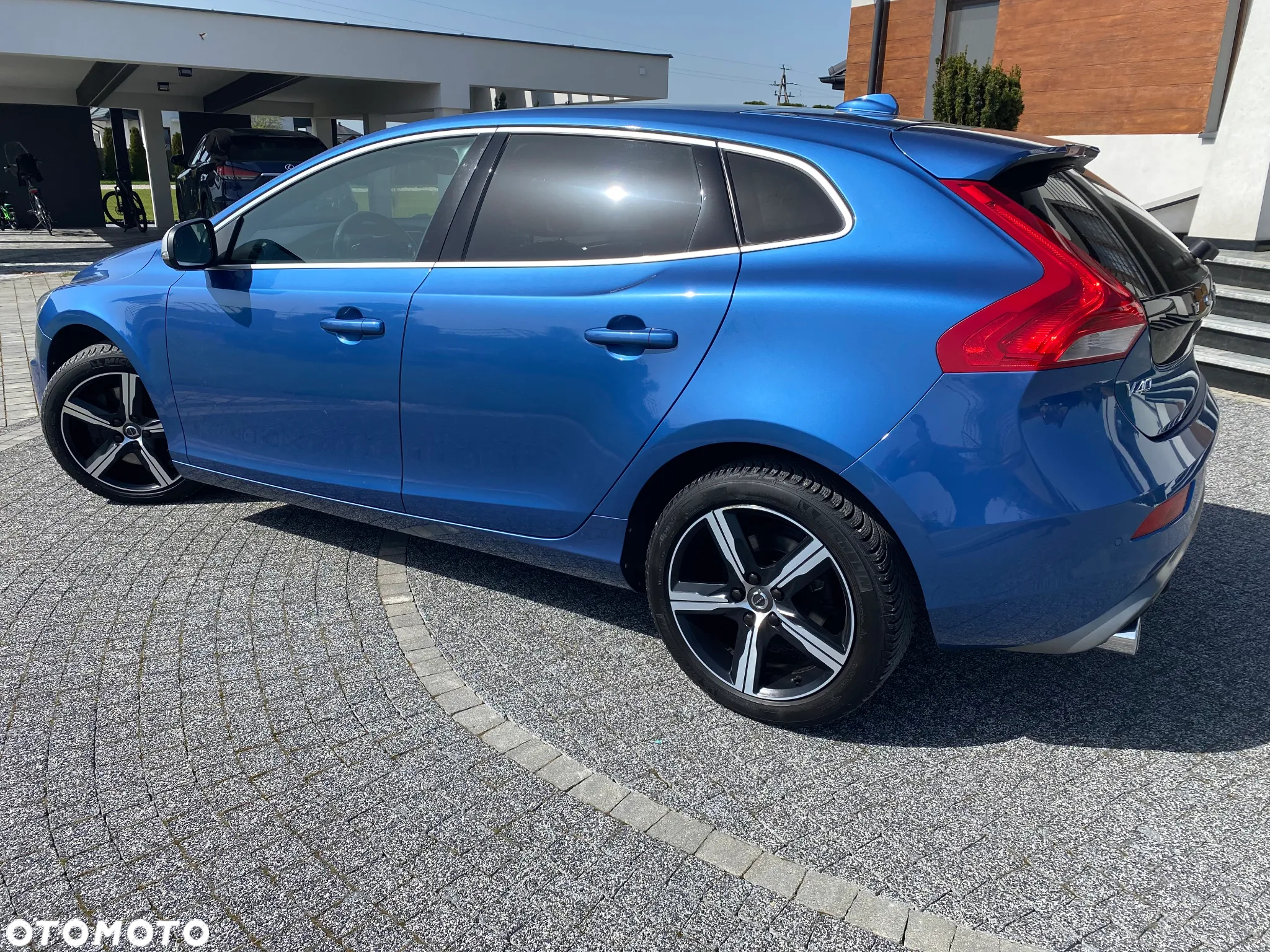 Volvo V40 D3 R Design - 2