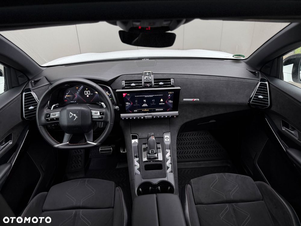 DS Automobiles DS 7 Crossback 2.0 BlueHDi Performance Line + - 21