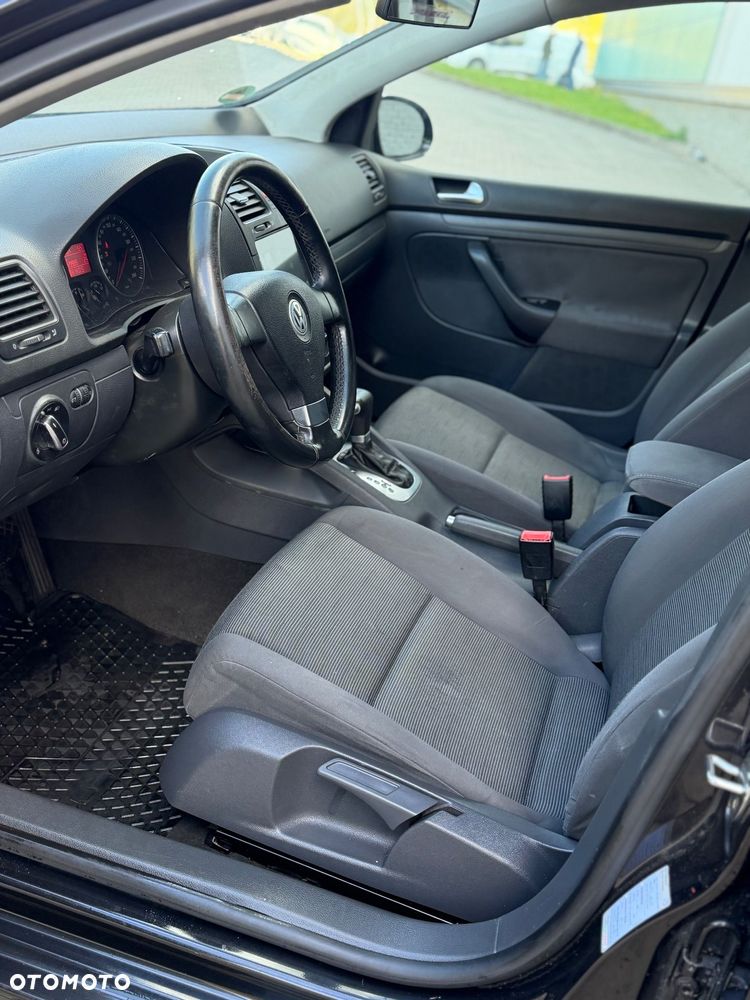 Volkswagen Golf 1.6 Automatik Trendline - 9