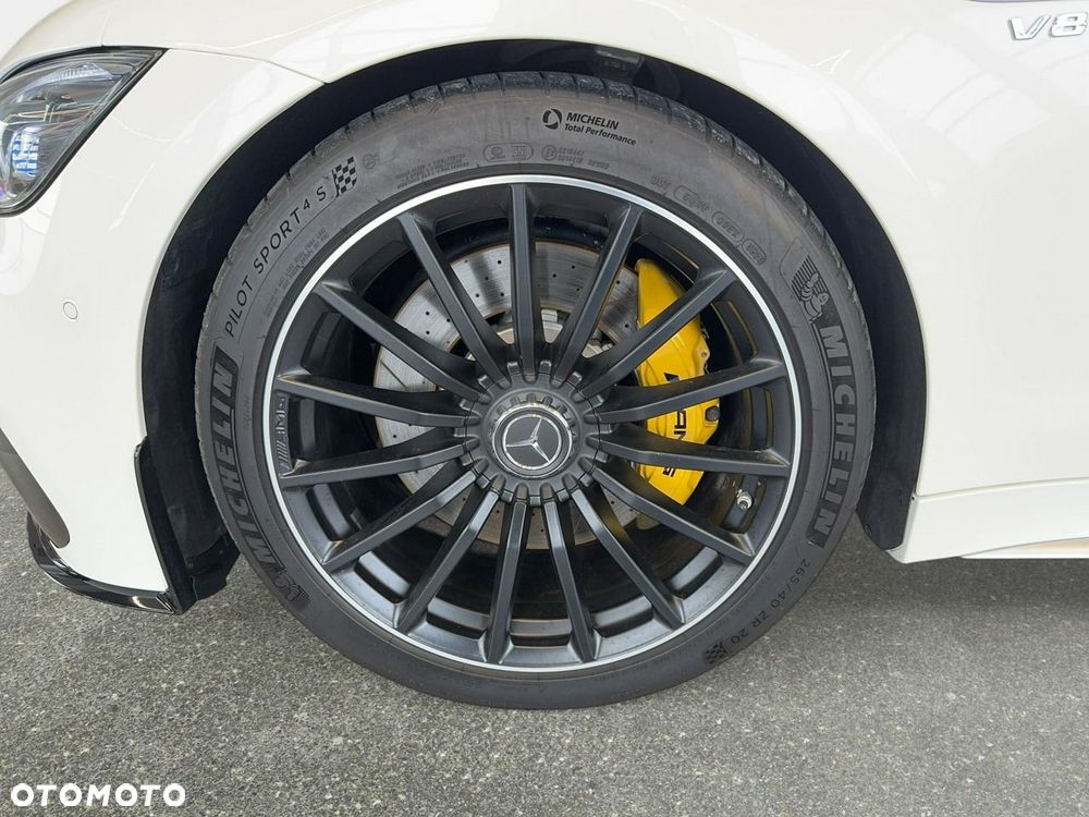 Mercedes-Benz AMG GT - 10