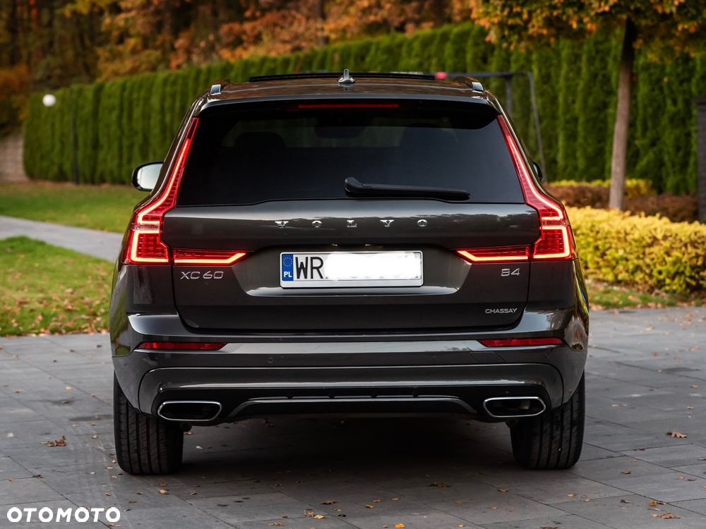 Volvo XC 60 B4 D Geartronic RDesign - 27