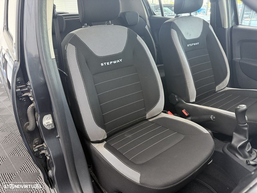 Dacia Sandero 0.9 TCe SL Stepway of Life - 19