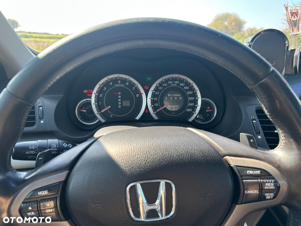 Honda Accord 2.4 Executive Nav - 18