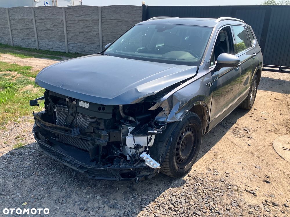 Volkswagen Tiguan Allspace 2.0 TDI SCR Life - 2