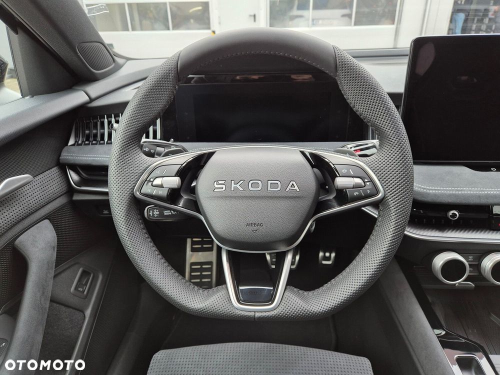 Skoda Superb 2.0 TSI 4x4 Sportline DSG - 35