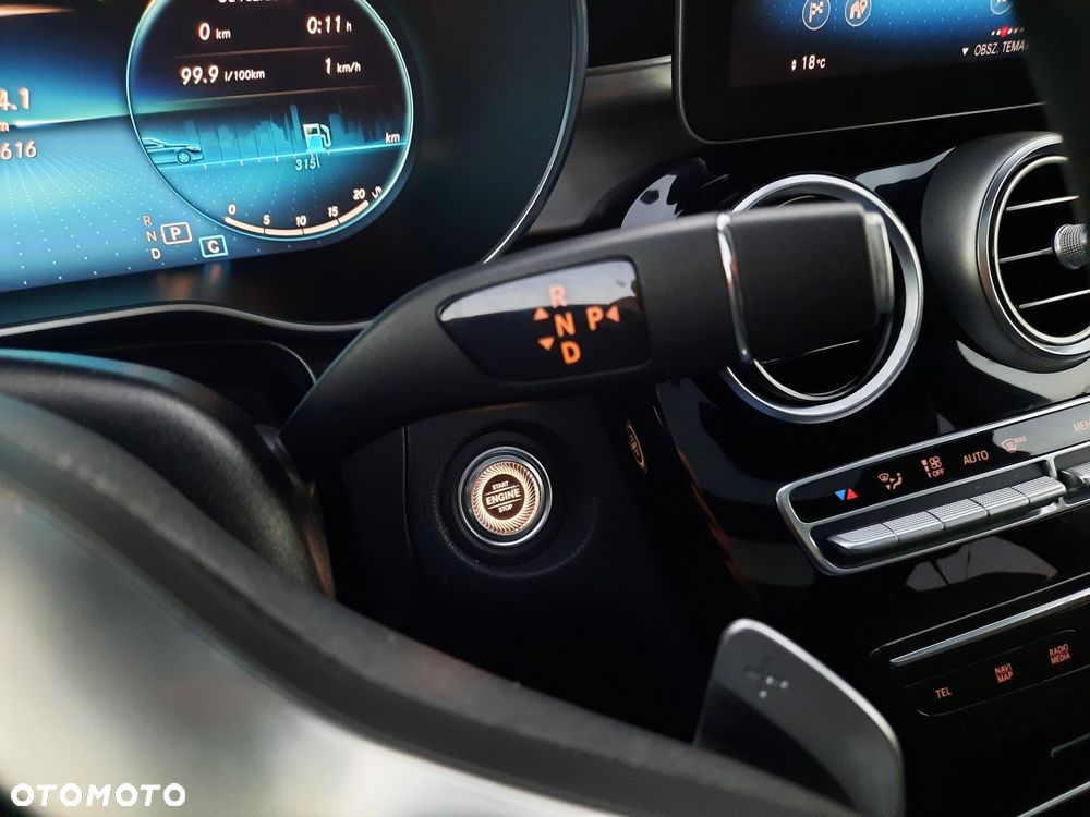 Mercedes-Benz GLC 220 d 4-Matic - 28