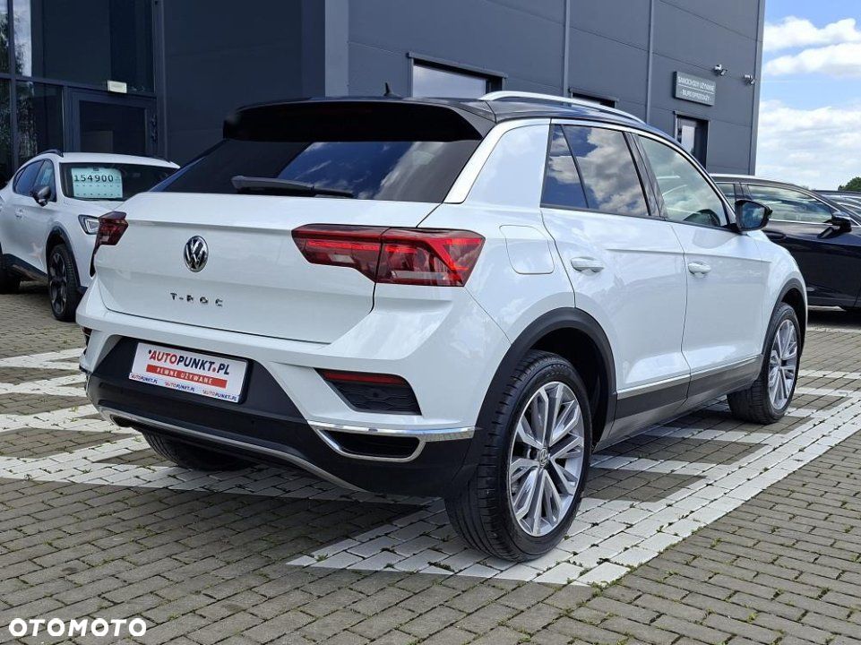 Volkswagen T-Roc - 4