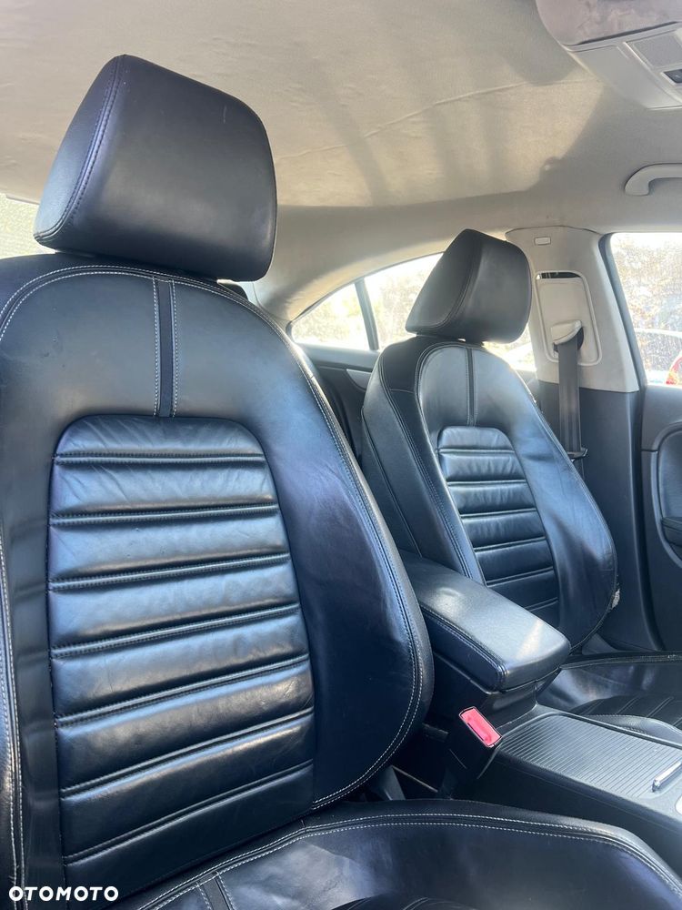 Volkswagen Passat CC 3.6 V6 4Mot DSG - 7