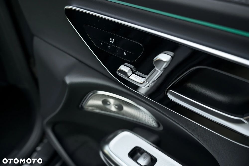 Mercedes-Benz Klasa E 220 d 4-Matic AMG - 12