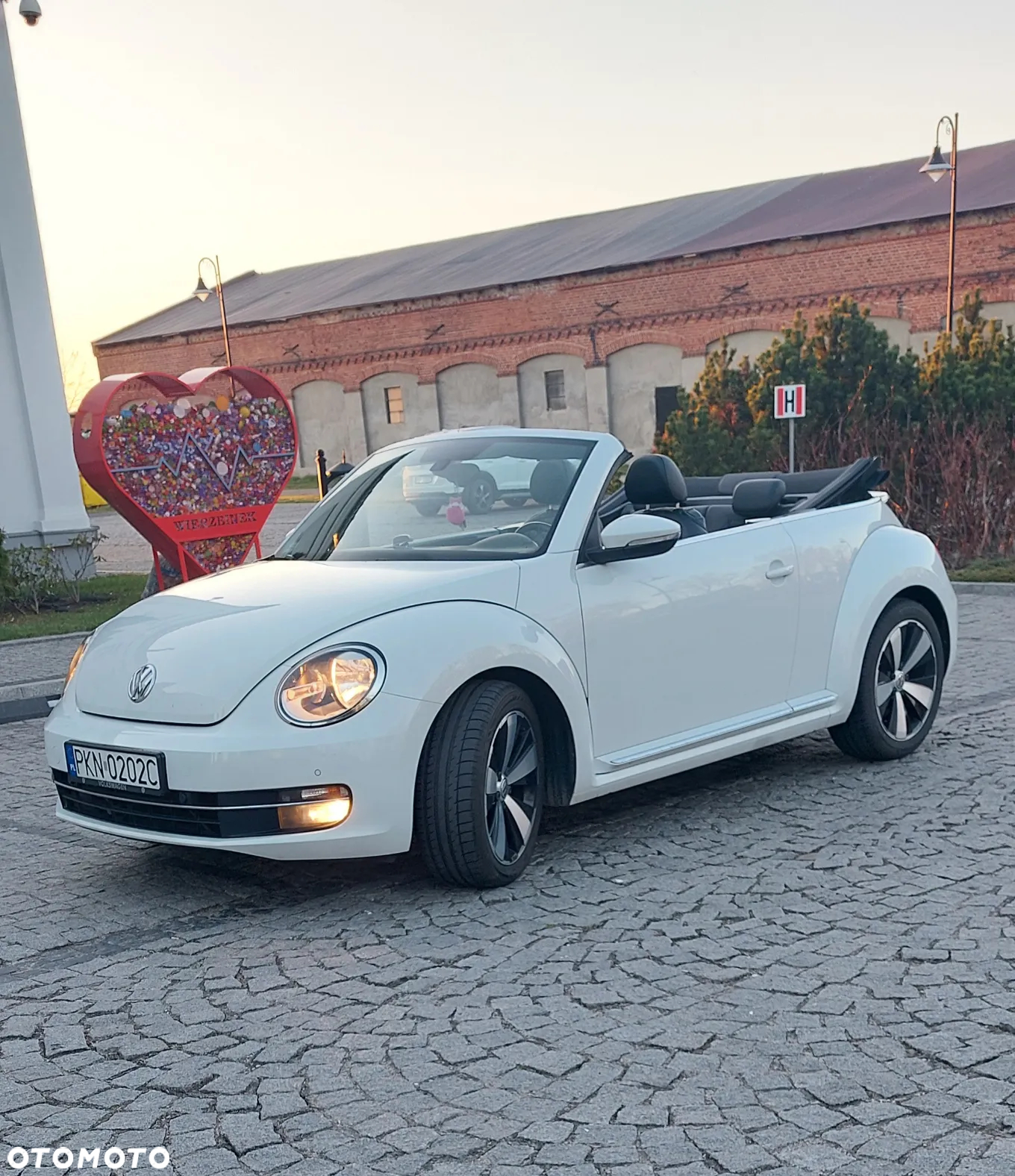 Volkswagen Beetle The Cabriolet 2.0 TDI DSG (BlueMotion Tech) Denim - 6