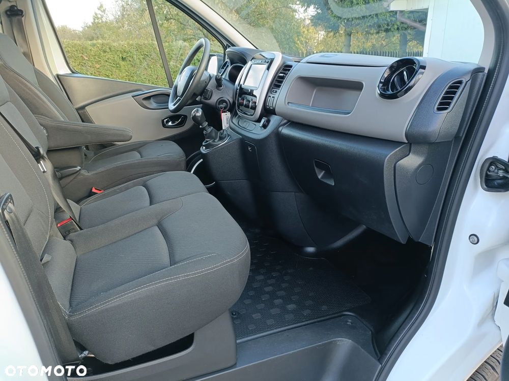 Renault TRAFIC LONG L2H2 - 13