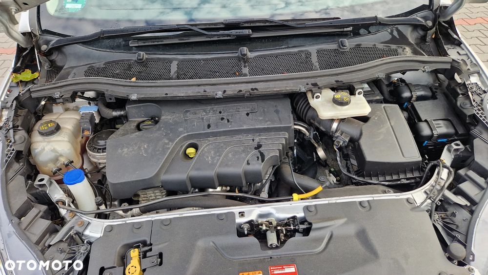 Ford S-Max - 21