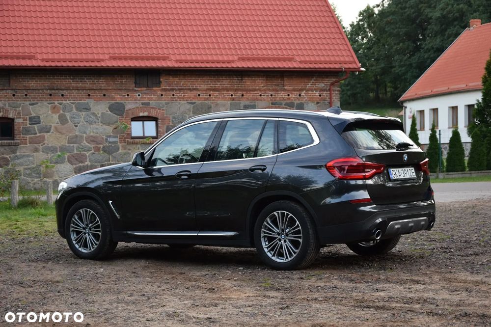 BMW X3 xDrive25d Luxury Line - 14