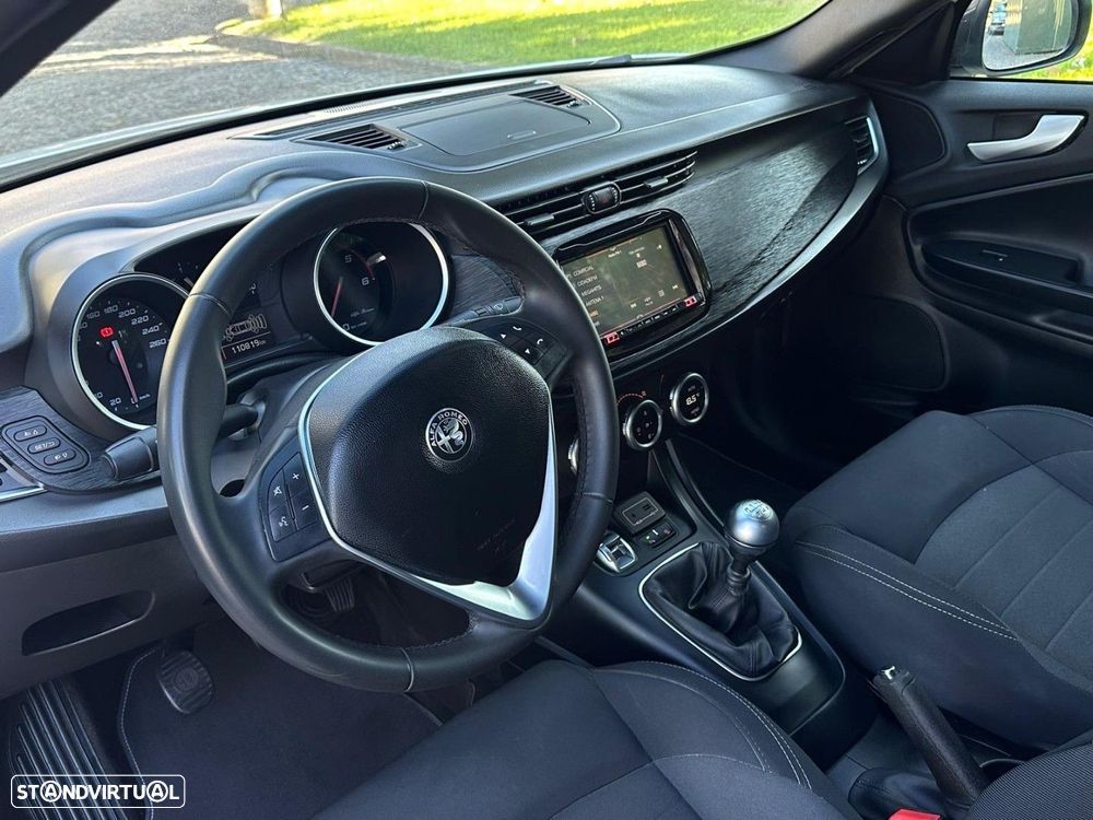 Alfa Romeo Giulietta 1.6 JTDm Sport J18 - 14