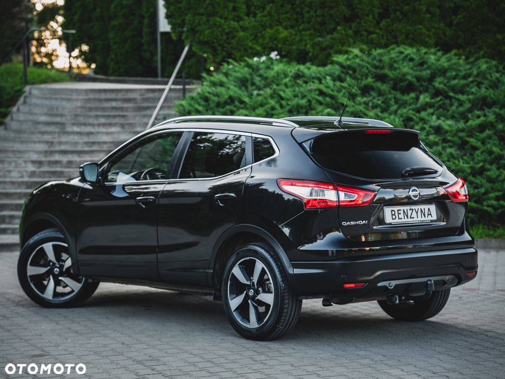 Nissan Qashqai 1.2 DIG-T N-Vision - 17