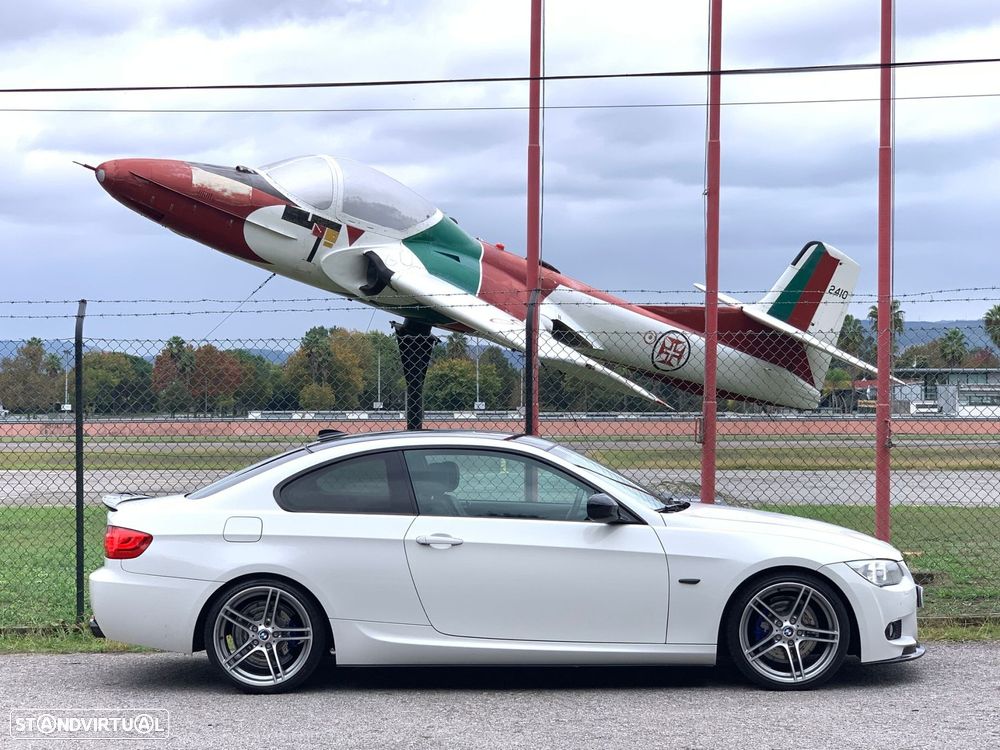 BMW 320 d Coupe Edição M - 9