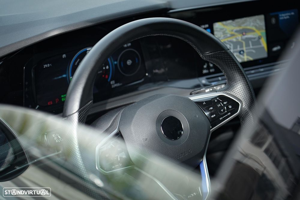 VW Golf 1.4 eHybrid OPF DSG GTE - 28