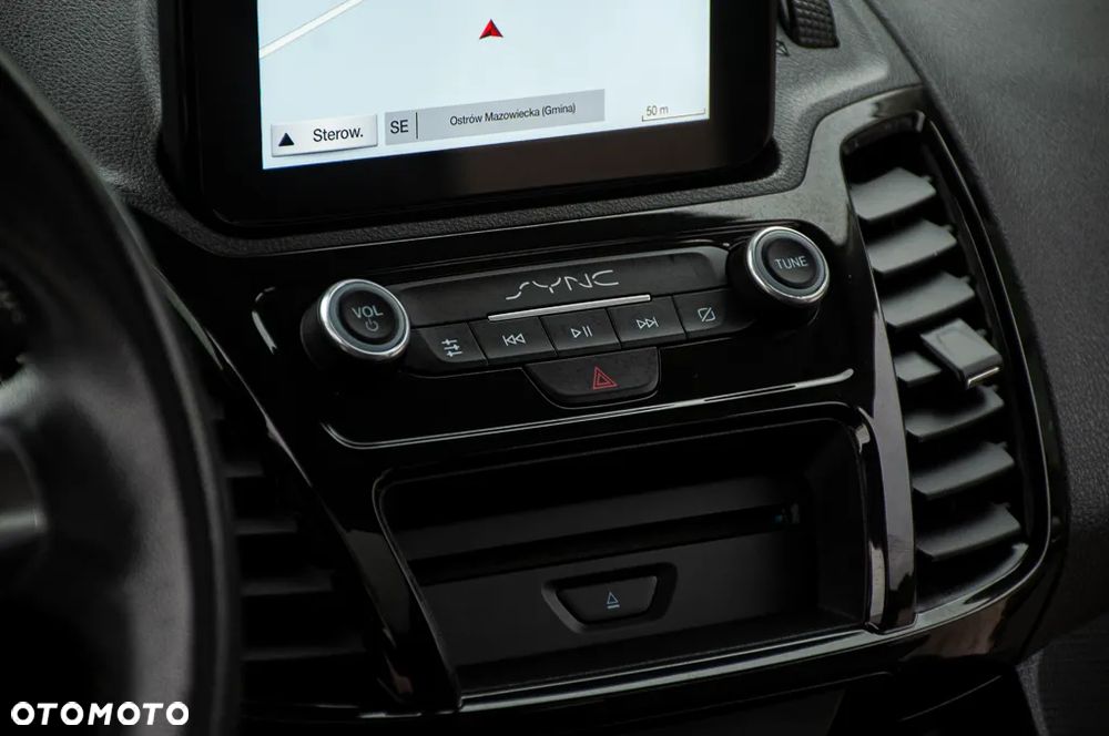 Ford Tourneo Connect Grand - 33