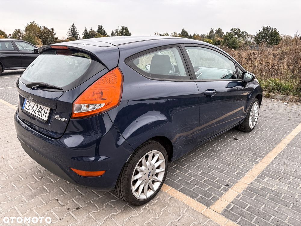 Ford Fiesta - 7
