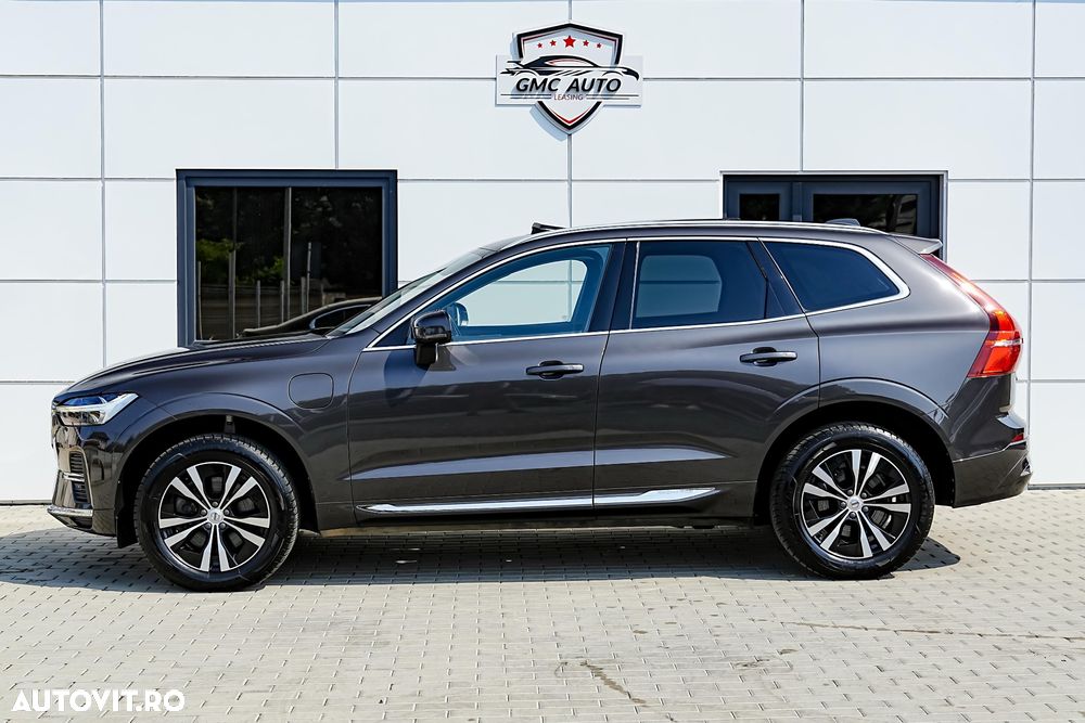 VOLVO XC60 2022 — imagine 11