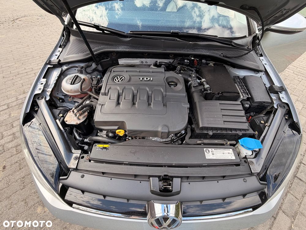 Volkswagen Golf 1.6 TDI BMT Highline - 14