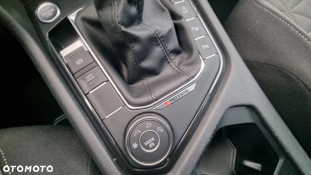 Volkswagen Tiguan 2.0 TSI 4Mot Life DSG - 19