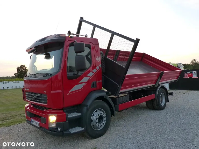 Volvo FL 240 WYWROTKA / NOWY KIPER / 3 STRONNY /  EURO 5 / DMC 18.000 KG / ŁADOWOŚĆ 10.500 KG / NA RESORACH / BLOKADA MOSTU / DŁ. 5.50 M / SUPER STAN / ZACZEP DO PRZYCZEPY - 17