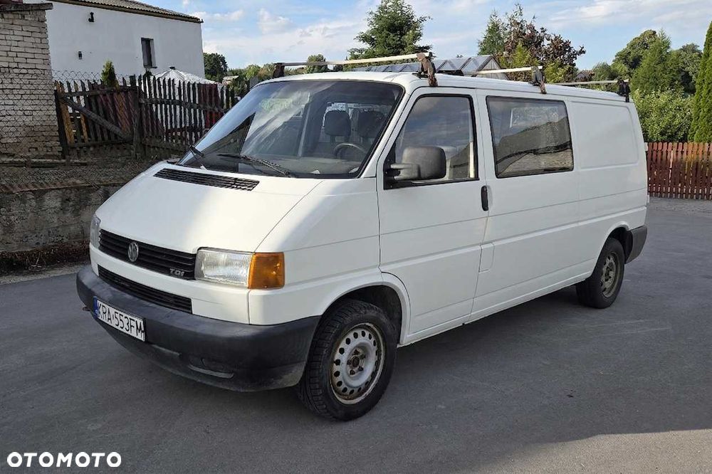 Volkswagen Transporter - 2