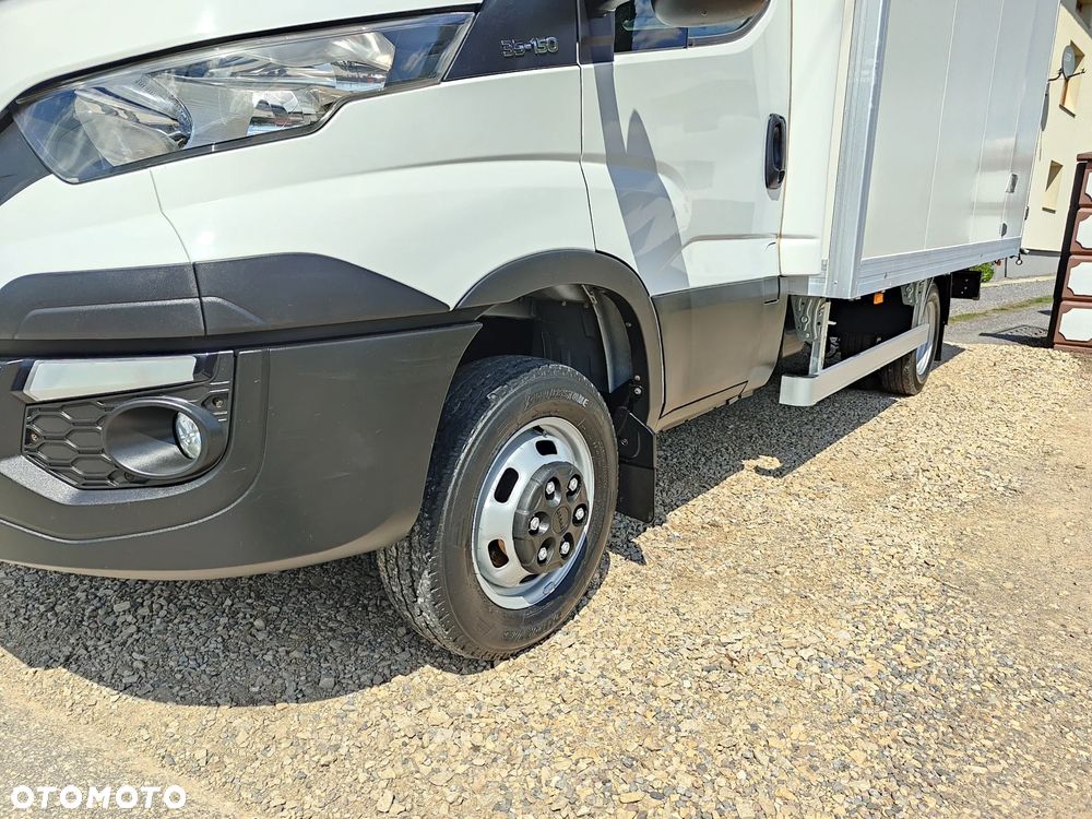 Iveco DAILY 50/35c15 3.0d 150KM** BLIŹNIAK** Kontener 8-EuroPalet + DRZWI BOCZNE** POLSKI SALON** 233 tyś KM** DMC do 3.5T kat.B** - 9