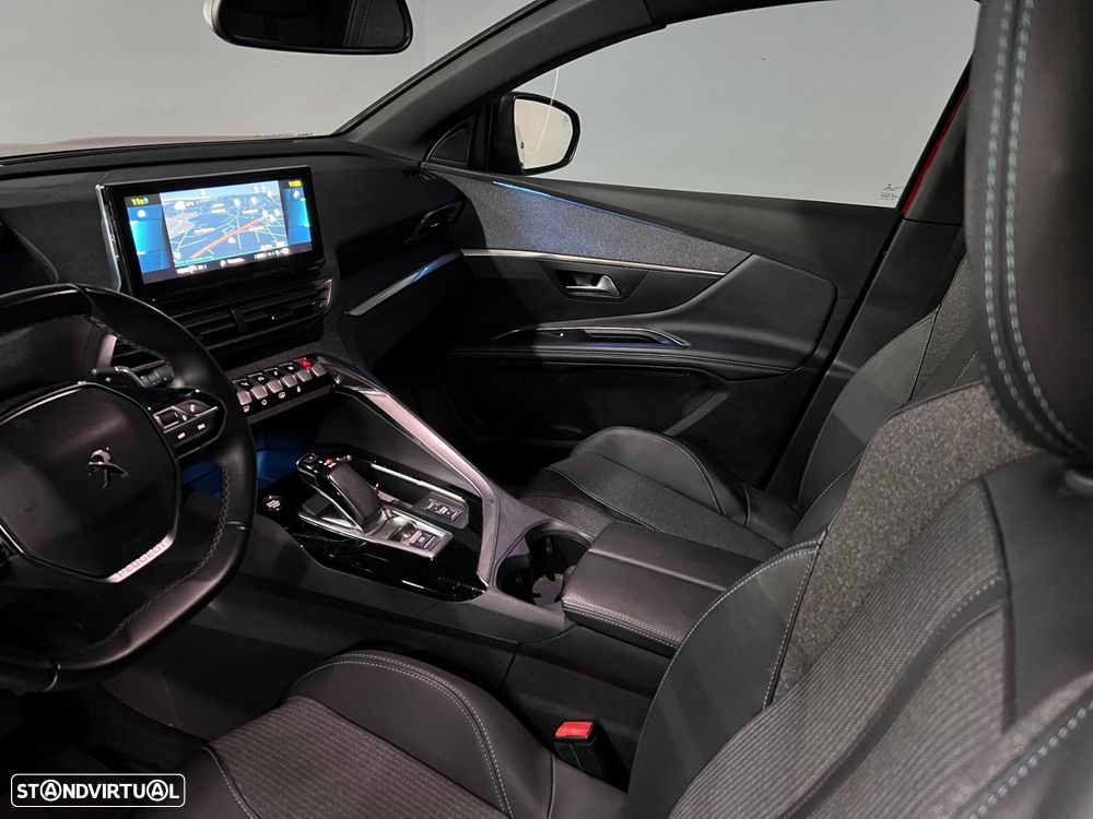 Peugeot 3008 1.6 Hybrid Allure Pack e-EAT8 - 23