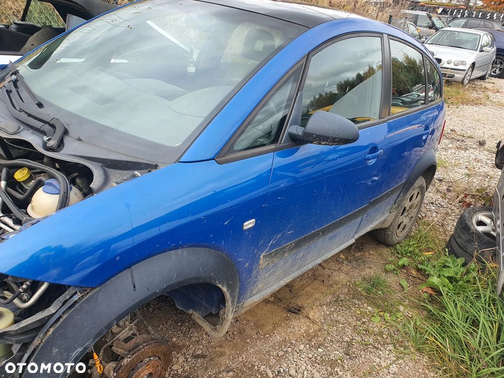 audi a2 fotel kanapa deska kokpit podsufitka boczek podłokietnik licznik panel szyb - 1