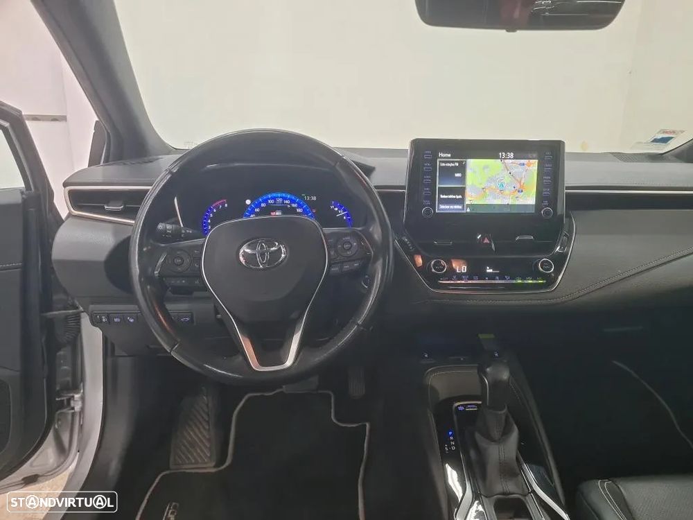 Toyota Corolla Touring Sports 2.0 Hybrid Luxury Black - 9