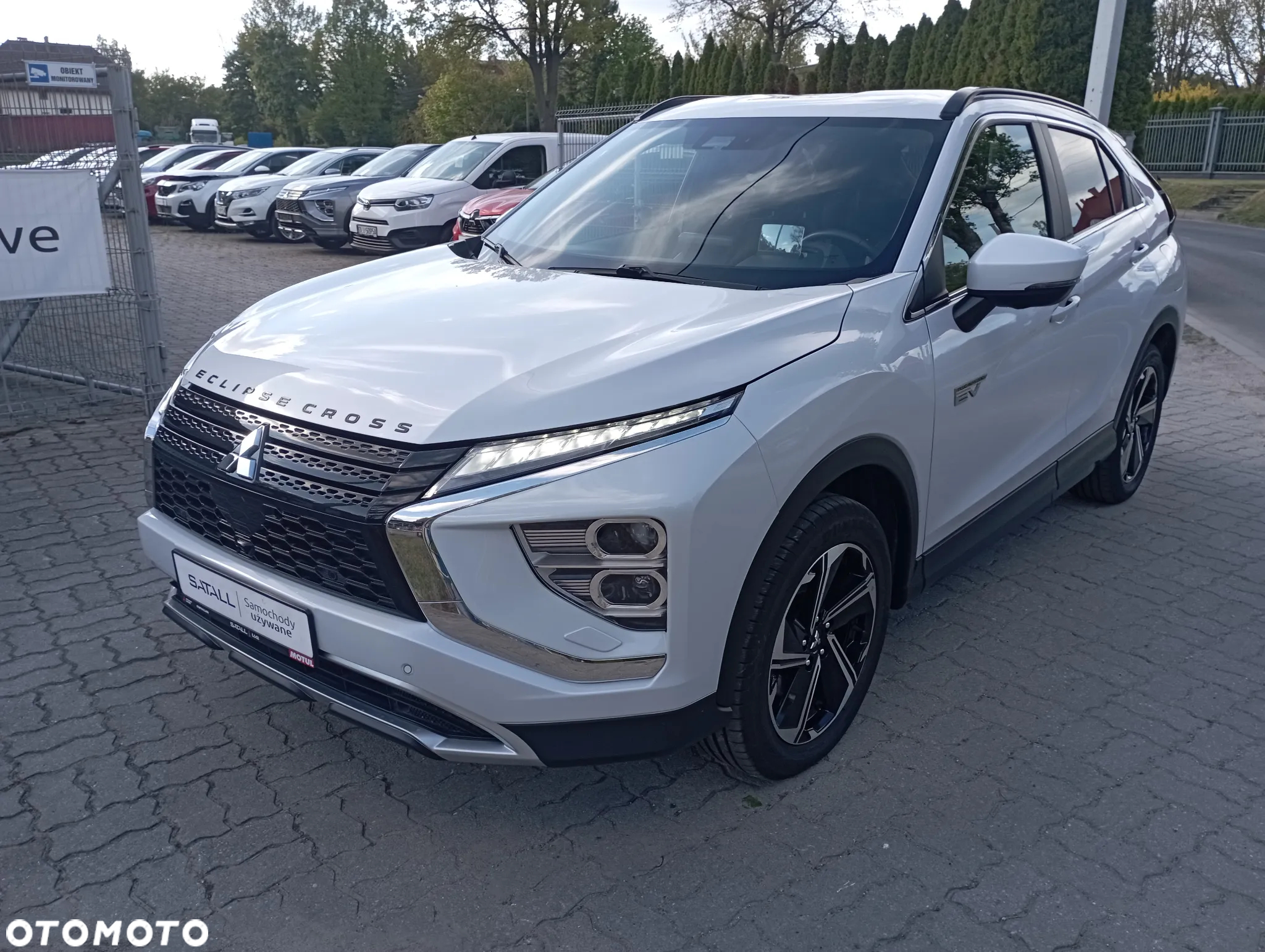 Mitsubishi Eclipse Cross 2.4 PHEV Intense Plus - 2