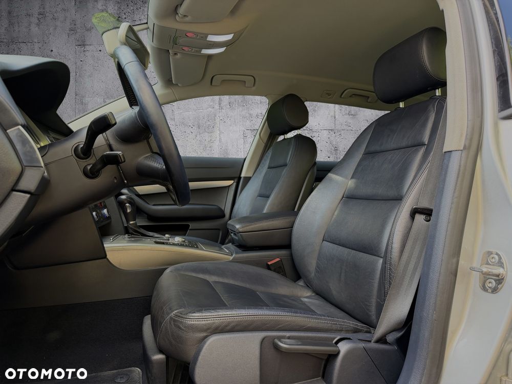 Audi A6 Avant 2.0 TDI Multitronic - 10