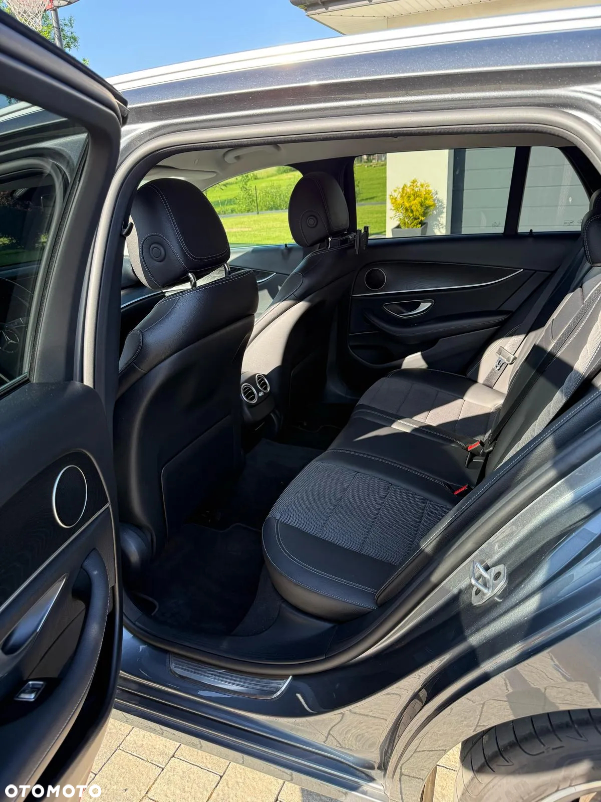 Mercedes-Benz Klasa E 220 d 4-Matic Avantgarde - 10