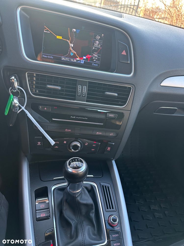 Audi Q5 2.0 TDI Quattro (clean diesel) - 38