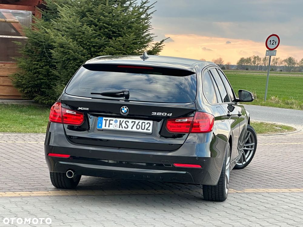 BMW Seria 3 320d - 3