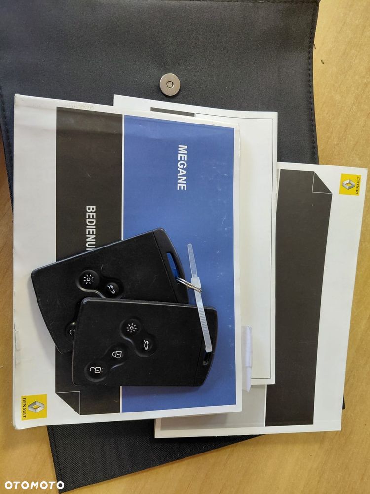 Renault Megane 1.6 16V 110 LIMITED - 13