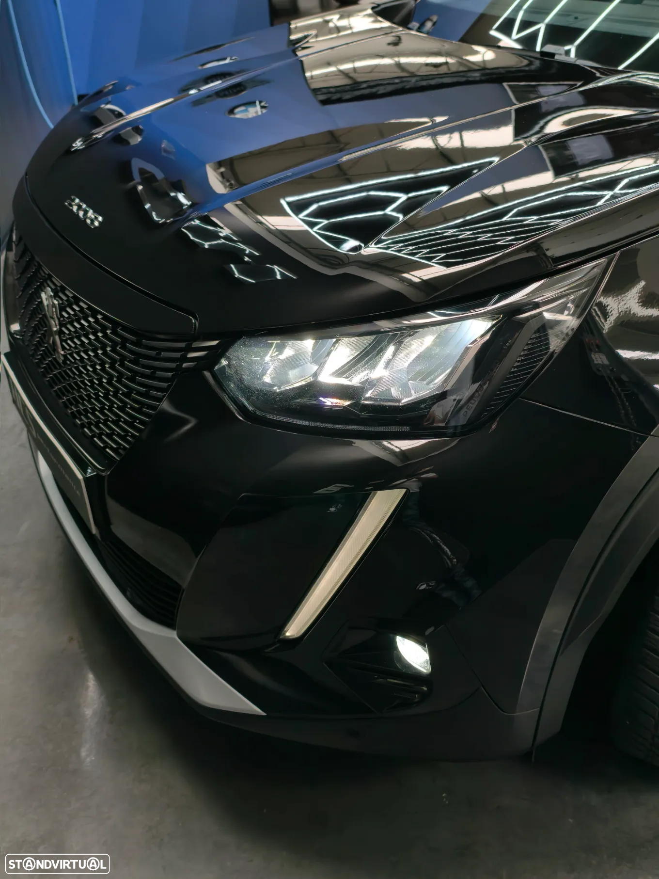Peugeot 2008 1.5 BlueHDi Allure Pack EAT8 - 30