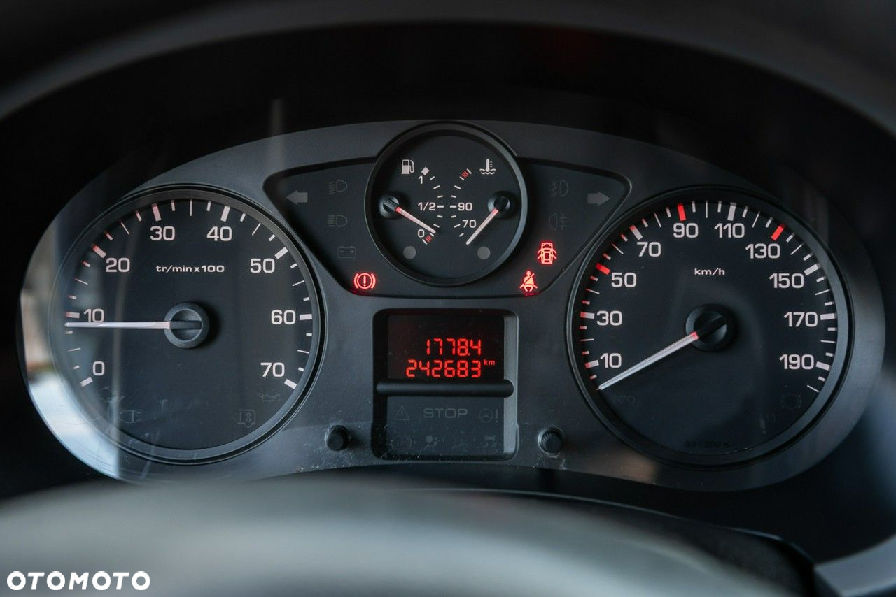 Peugeot Partner - 19