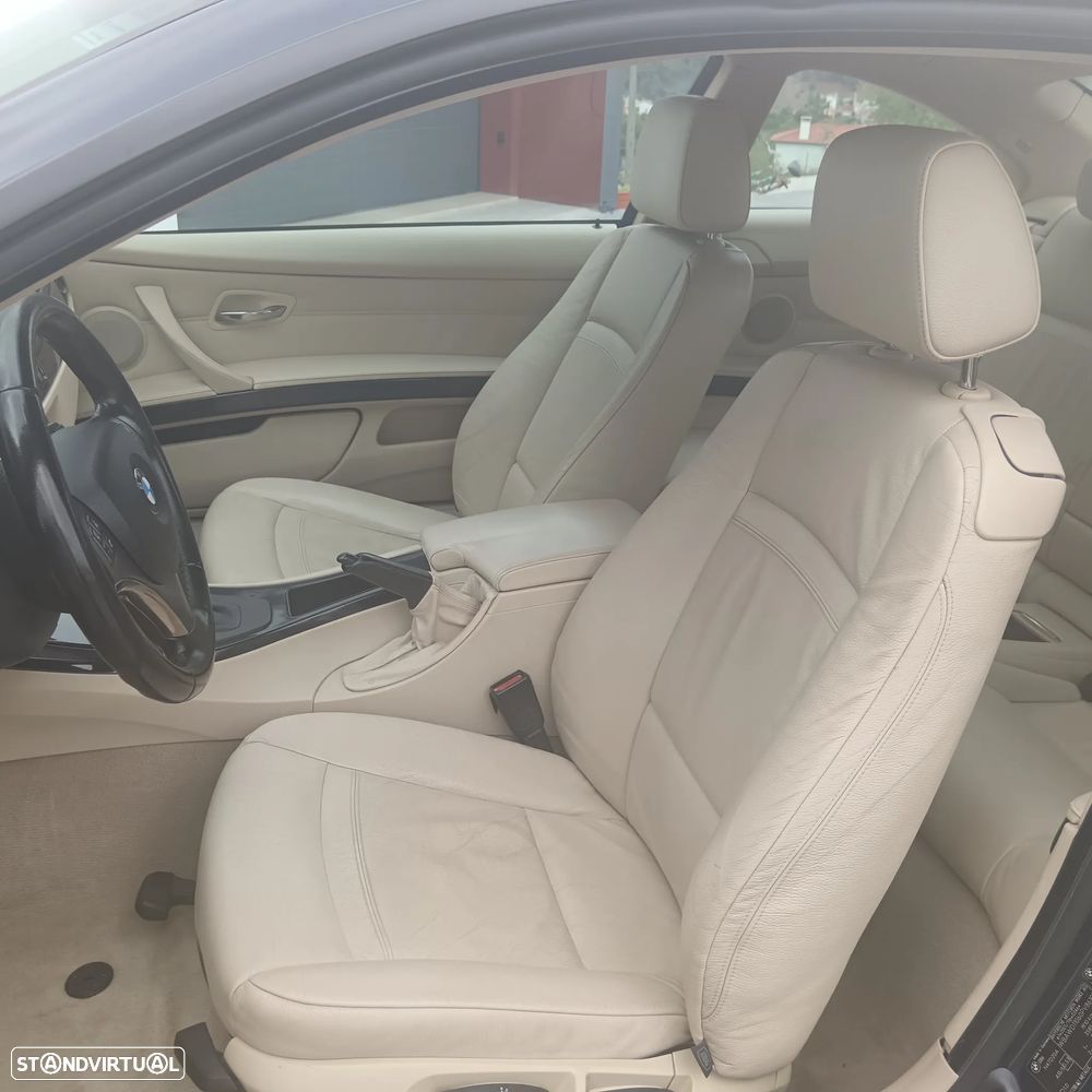 BMW 320 d Coupe Auto - 18