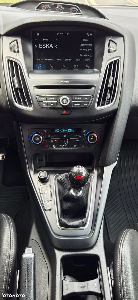 Ford Focus 2.0 EcoBoost ST mit Leder-Exclusiv-Paket - 22