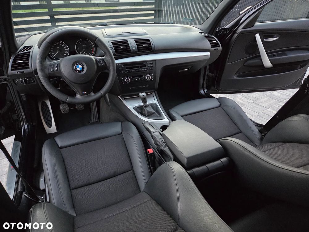 BMW Seria 1 118d DPF Edition Lifestyle - 32